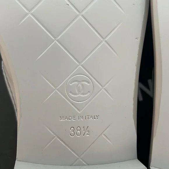 CHANEL Lambskin Quilted CC Turnlock Loafer - Picture 9 of 15